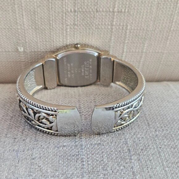 Studio Time Ladies Wristwatch Silver Tone Analog Quartz Cuff Band Wrist Watch - Picture 7 of 10